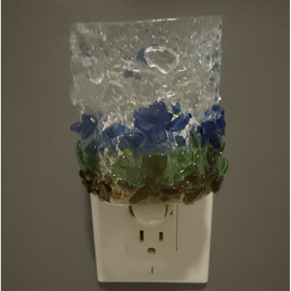 Recycled Glass "Horizon" Night Light by Reborn Glass - Picture 2 of 8